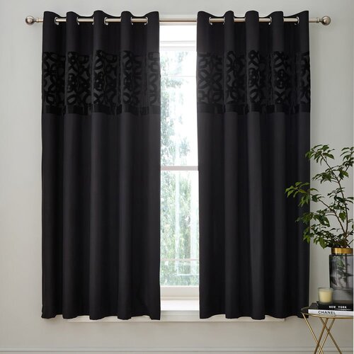 Catherine Lansfield Crne zavjese u setu 2 kom 168x183 cm Lattice Cut &amp;ndash; Slike