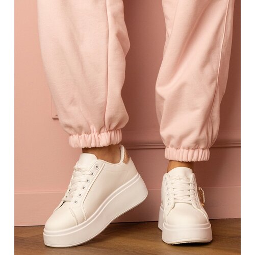 Gemre White sneakers with a golden heart and rhinestones Lerisol Slike