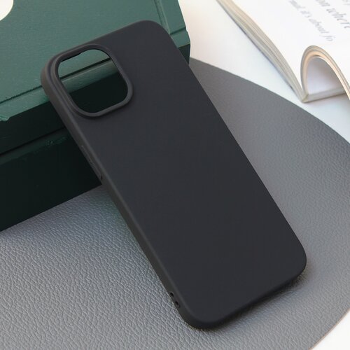 Torbica silikonska skin za iphone 15 6.1 mat crna Slike