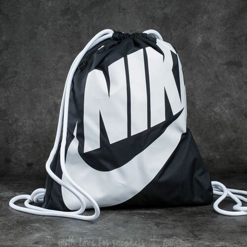 Nike Telovadne torbe Sportswear Heritage Gymsack Black/ White/ White Universal Cene