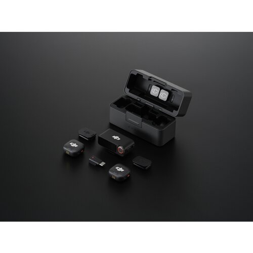 Dji Komplet Mic 3, 2 x oddajnik, sprejemnik, polnilno ohi&amp;scaron;je, (5000004294) Slike