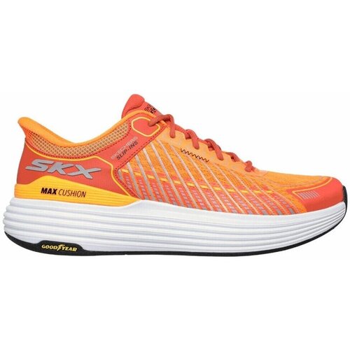Skechers Tek &amp;amp; Trail Slip-ins: Max Cushioning Suspension pisana Slike