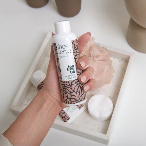 Australian Bodycare Face Tonic globinsko či&amp;iacute;stilni tonik s Tea Tree olji 150 ml Slike