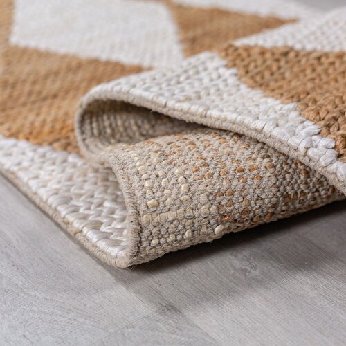 Flair Rugs Ročno tkana preproga iz me&amp;scaron;anice jute v beli in naravni barvi 120x170 cm Effie Diamond &amp;ndash; Slike
