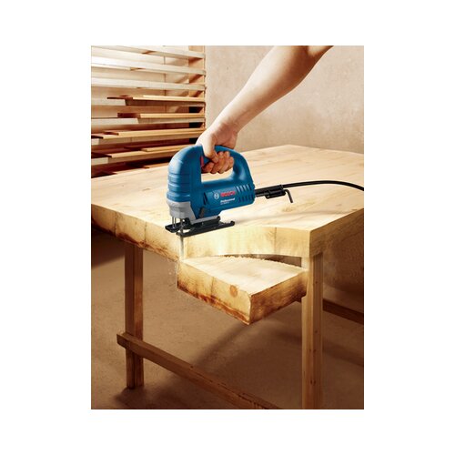Bosch Vbodna žaga BOSCH Professional GST 8000 E (710 W, nastavljiv kot rezanja: do 45°, 3.100 vbodov/min) Cene