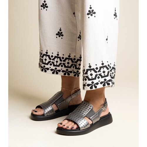 D/CEO Black sandals on a block heel Millo Slike