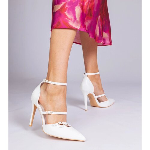 Gemre White ankle strap stilettos Levita Cijene