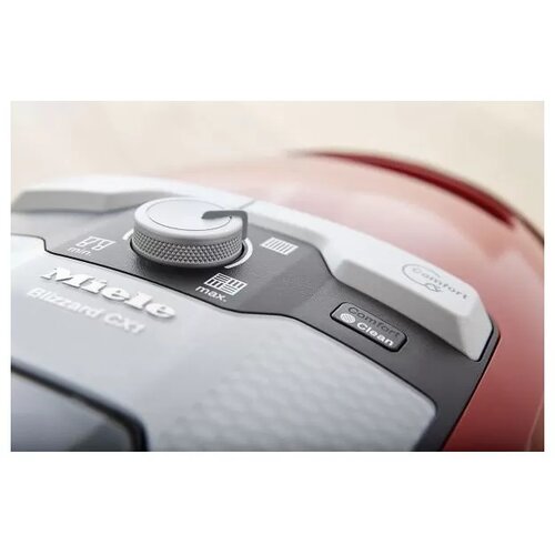 Miele Blizzard CX1 Red Slike