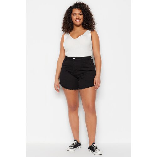 Trendyol Curve Plus Size Shorts & Bermuda - Black - High Waist Slike