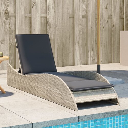vidaXL Ležalnik z blazino svetlo siv 60x205x73 cm poli ratan Cene