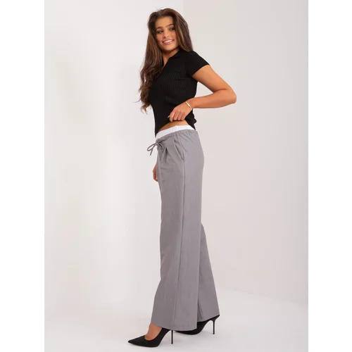 Fashion Hunters Grey fabric trousers with pockets