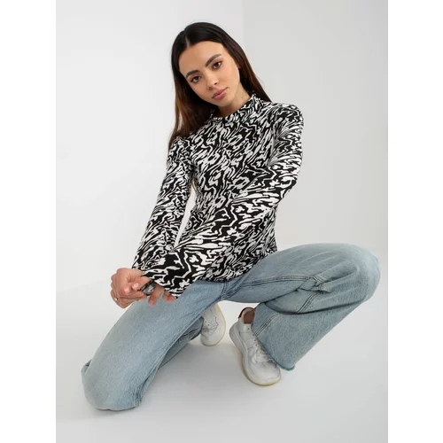 Fashion Hunters Black and white fitted turtleneck blouse with print
