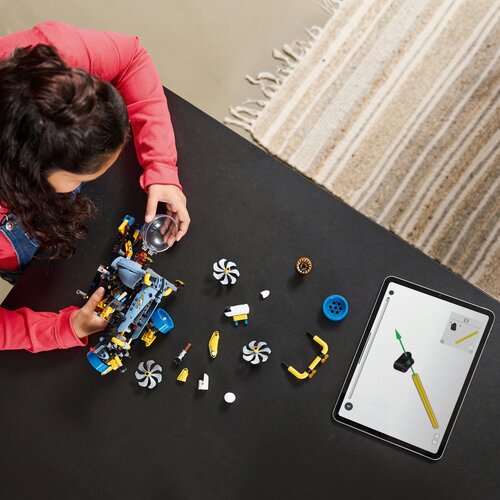 Lego Technic - Podmornica za istraživanje morskih dubina (42201) Slike