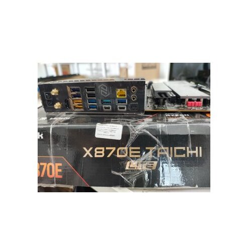 AsRock X870E TAICHI LITE OUTLET Slike