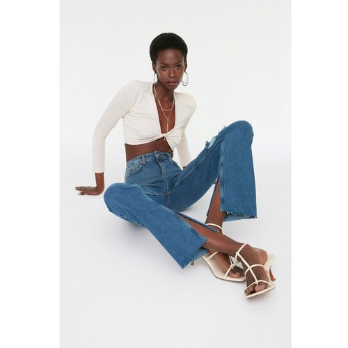 Trendyol Ripped Detailed High Waist Flare Jeans with Blue Slits Slike