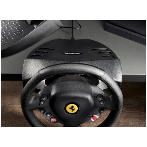 Thrustmaster T80 FERRARI 488 GTB EDITION RACING WHEEL PC/PS4 Slike