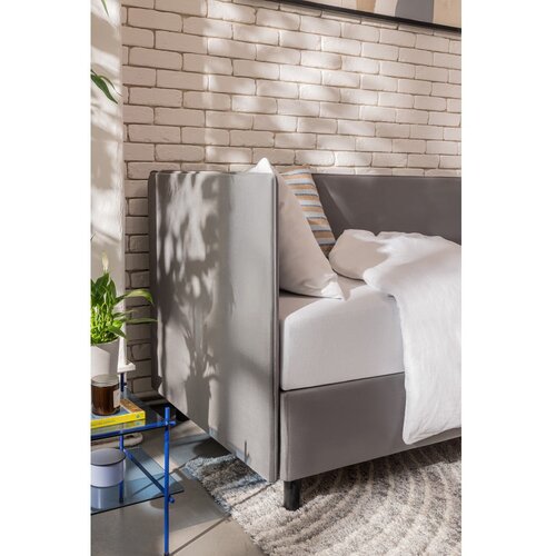 Bonami Selection Sivi tapecirani krevet s prostorom za odlaganje s madracem 90x200 cm Avela &amp;ndash; Slike