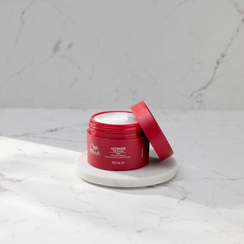 Wella Professionals Ultimate Repair Mask intenzivna hranilna maska za vse tipe las 500 ml Slike