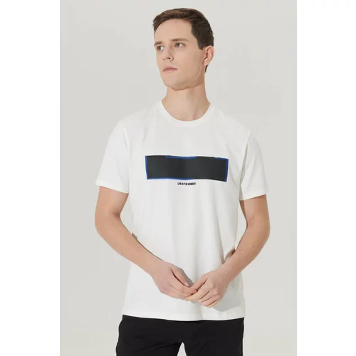 ALTINYILDIZ CLASSICS Men's White Slim Fit Slim Fit Crew Neck Cotton Patterned T-Shirt.