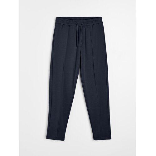 Sinsay Tapered fit hlače Slike