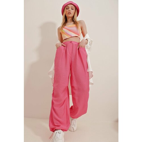 Trend Alaçatı Stili Pants - Pink - Relaxed Slike