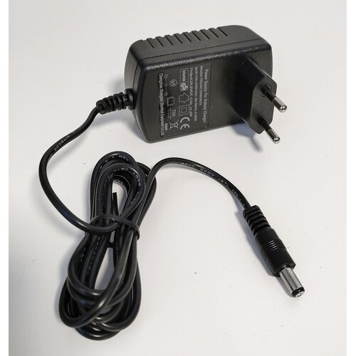 Beneo OEM 24V polnilnik za akumulator za avto na akumulator (EU vtič) Slike