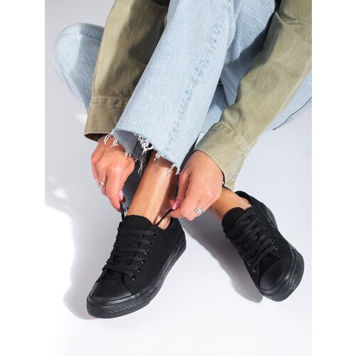 SHELOVET Black classic low sneakers Cijene