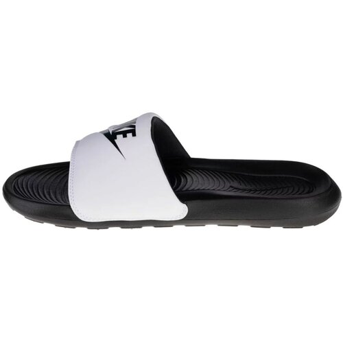 Nike victori benassi crna Slike