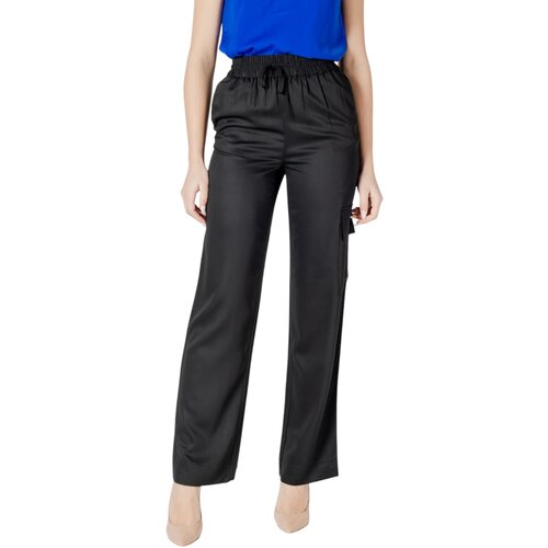Calvin Klein Jeans Lahkotne hlače & Harem hlače VISCOSE SATIN UTILIT J20J224273 Črna Cene