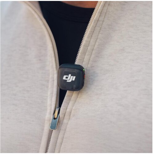 Dji Mic 3 TransmitterMikrofon,prijenos do 250m,5.5hsnimanje,48kHz 24 zvuk,8GB pohrana Cijene