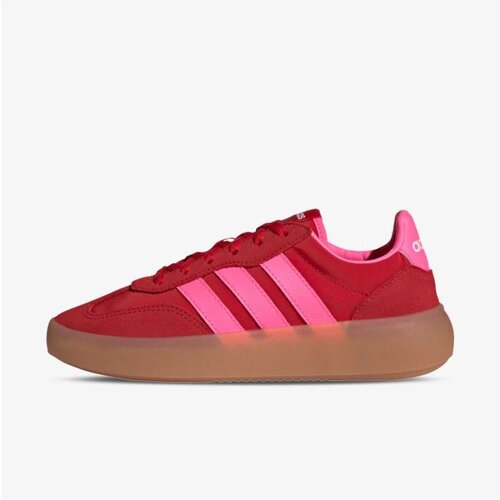 Adidas Barreda decode j Cene