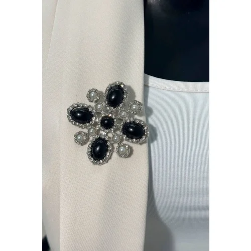 Kesi Flower brooch 2 Silver + Black