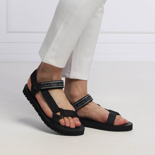  Sandale &mdash; CALVIN KLEIN &bull; Poklon &mdash; ručnik CK Cijene