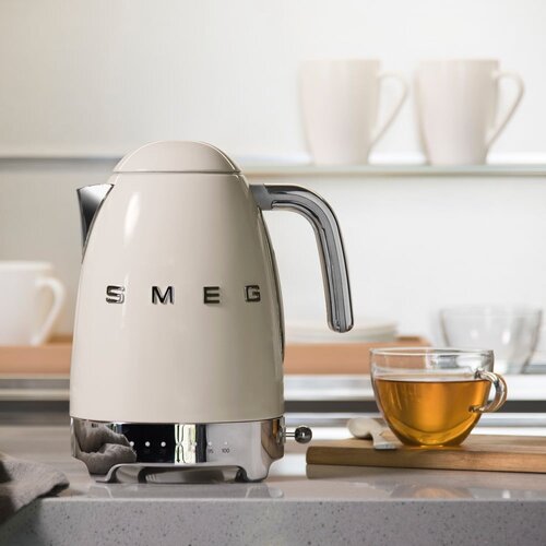 Smeg kuhalo za vodu KLF04CREU Krem Slike