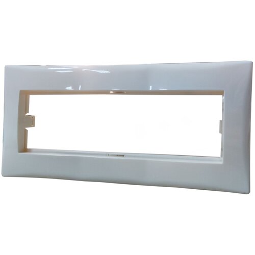  PKS IKPA Nosač za 3 utičnice 45x45 parapetnog kanala 101x50- 10187 Cene