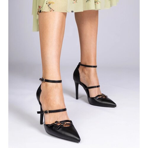 Gemre Black stiletto pumps with ankle strap Levita Cene
