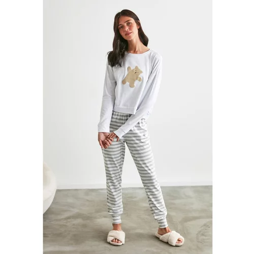Trendyol Gray Bear Printed Knitted Pajamas Set