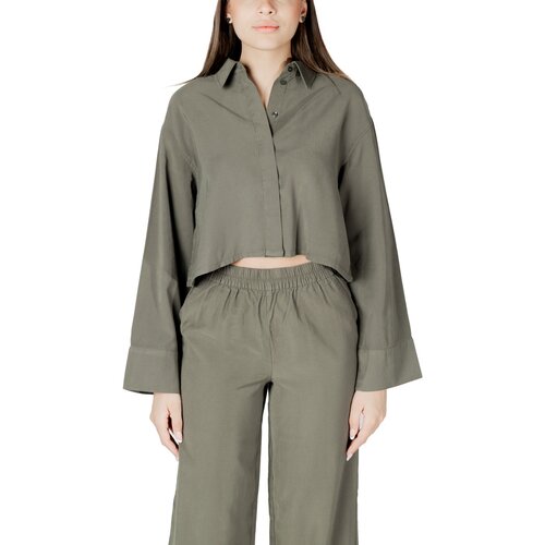 Only Topi & Bluze ONLARIS LIFE LS OPE BACK SH SHIRT CC WVN 15337948 Zelena Cene
