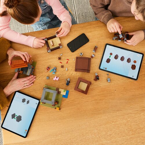 Lego LEGO&amp;reg; Minecraft&amp;reg; - Predstraža pilidžera i ravadžer (21278) Slike