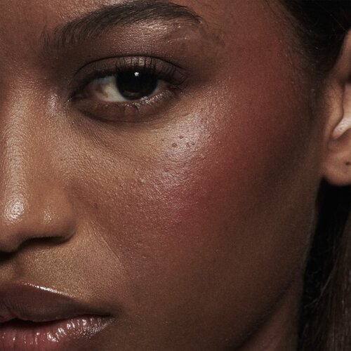 MAC Cosmetics Strobe Liquid Blush tekoče rdečilo odtenek Unsweetened 4.3 ml Slike