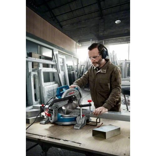 Bosch Professional zajeralna žaga GCM 216 Slike