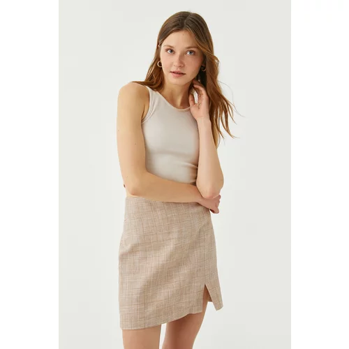 Koton Mini Skirt With Slit Detail Linen Blend