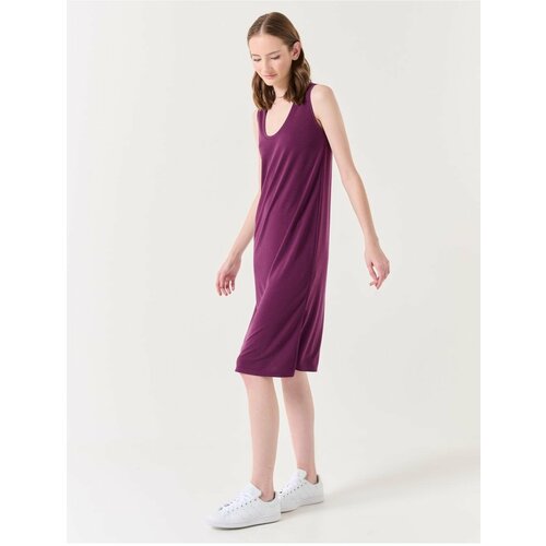 Jimmy Key Purple U-Neck Sleeveless Basic Midi Dress Cene