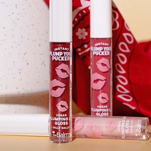 TheBalm Plump Your Pucker Lip Gloss sijaj za ustnice za večji volumen odtenek Rodeo Show 2.7 ml Slike