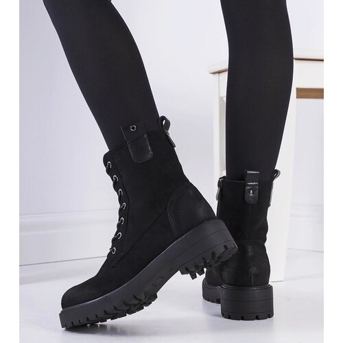 D/CEO Beige boots Huff Cene