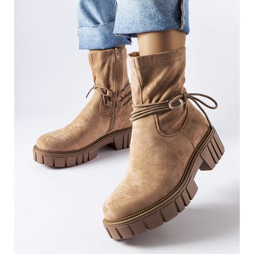 Gemre Beige lace-up ankle boots Averardo Cene
