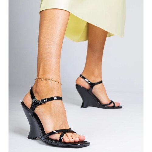 Gemre Black wedge sandals for women Jessy Cene