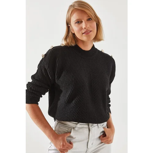 Bianco Lucci Women's Shoulder Button Detailed Thessaloniki Knitted Sweater