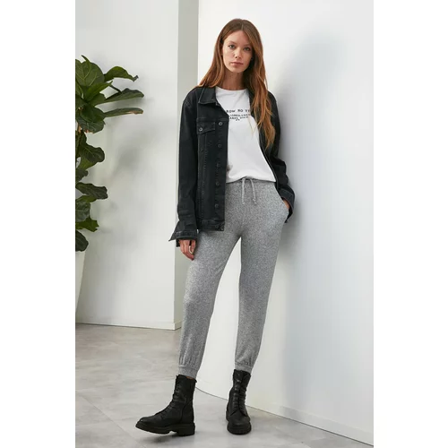 Trendyol Gray Pocket Knitted Sweatpants