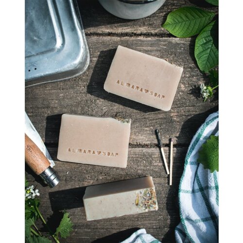 Almara Soap Travel &amp;amp; Camp ročno izdelano milo potovalno pakiranje 90 g Slike